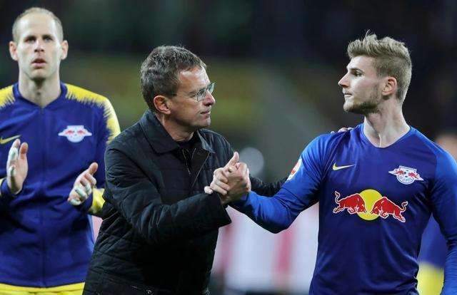 球星签名鞋款哪款最值得买？（哪款球星签名鞋最值得入手？）