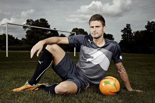 米体：罗马想在冬窗从马竞签拉斯帕多里，已经联系球员经纪人（米体称：罗马计划冬窗从马竞引进拉斯帕多里，已与其经纪人接洽）