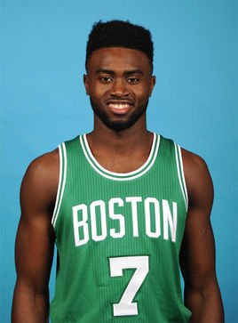 国米vs凯拉特首发预测：巴雷拉踢后腰，劳塔罗继续首发搭皮奥（国米战凯拉特首发前瞻：巴雷拉司职后腰，劳塔罗继续先发搭档皮奥）