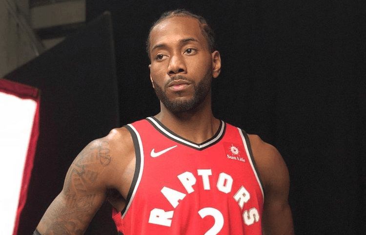 世体：德罗刚进一线队时不适应，巴萨教练组安排了强化训练（世体：德罗升入一线队初期适应不佳，巴萨教练组安排专项强化训练）