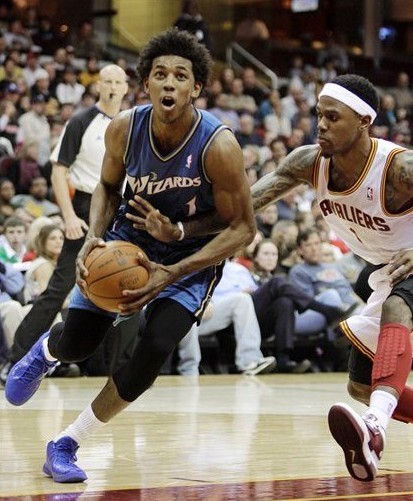 自2024年10月以来，迈尼昂首次在俱乐部赛事扑出点球（迈尼昂在俱乐部赛场完成自2024年10月以来的首次扑点）