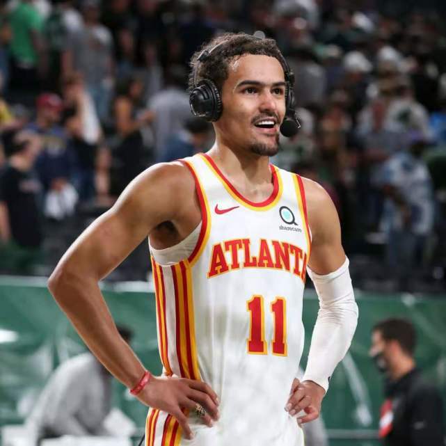 贝尔：被西媒抨击后我没有哭过，被批评我会继续奔跑和大笑（贝尔：遭西媒炮轰也未落泪，受批评仍会奔跑大笑）