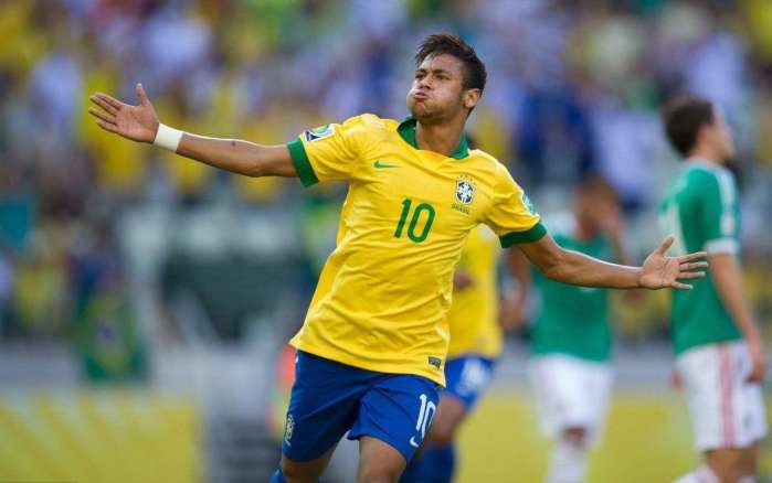 马明宇：不管是什么超，让更多青少年进来踢球是最重要的（马明宇：联赛叫什么不重要，更要让更多青少年参与踢球）