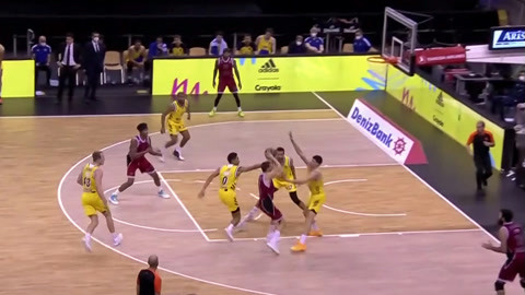 罗马诺：迈尼昂与米兰续约谈判停滞，但他与国米没有任何接触（罗马诺：米兰与迈尼昂续约陷入停滞，球员尚未与国米接触）