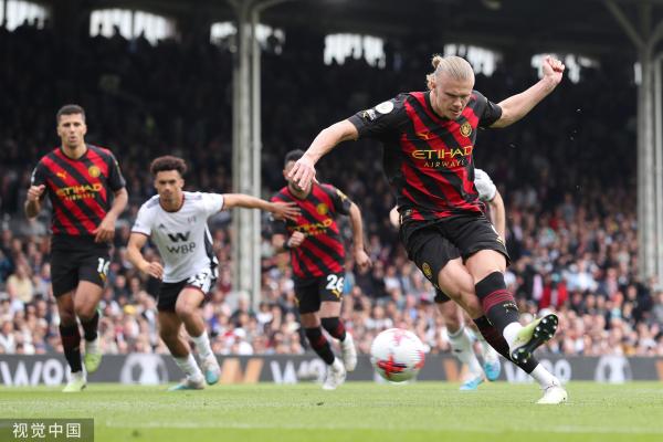 欧冠精彩进球回顾：梅西助攻亮点,（欧冠经典进球盘点：梅西助攻成焦点）